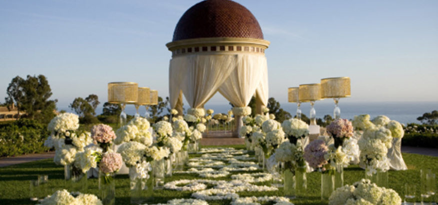Planning a wedding in the US - you'll need over $30k